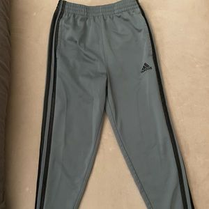 Boys Size 6 Adidas Iconic Joggers